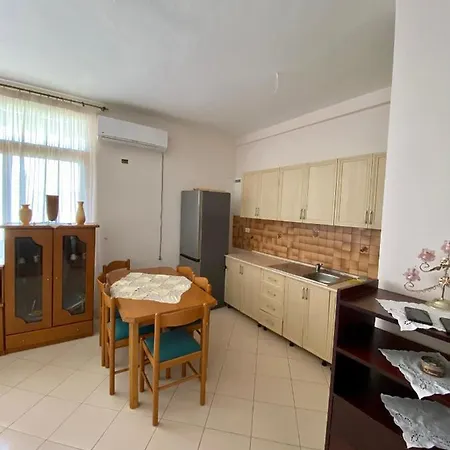 Apartment Kleri *