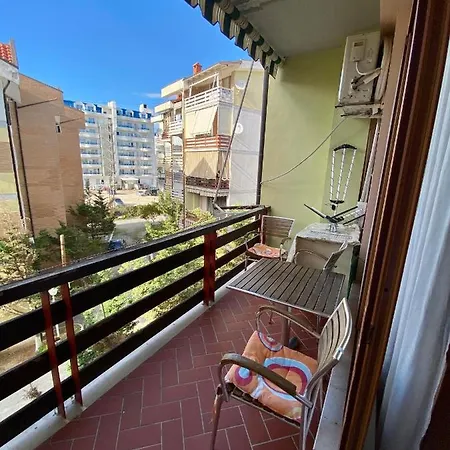 Kleri Apartment *